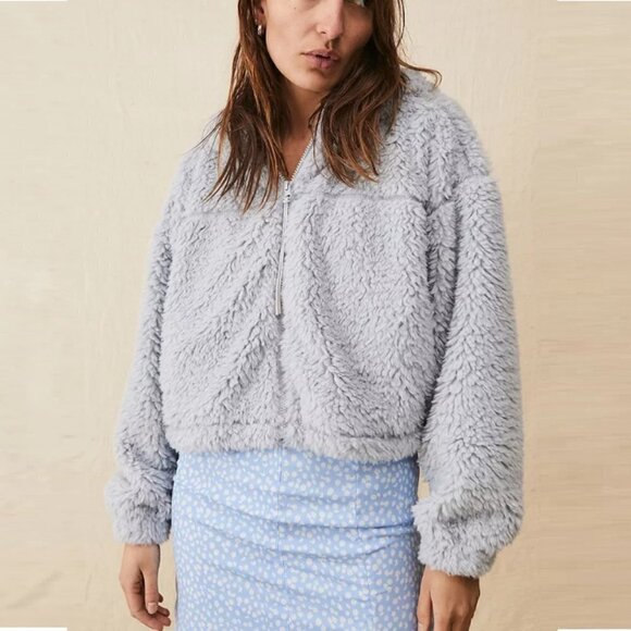 Urban Outfitters Teddy Hoodie Cropped Blue BDG Women's Size Small Cozy Fuzzy - Picture 1 of 8